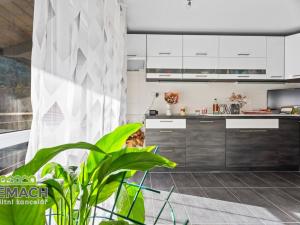 Pronájem bytu 2+kk, Náchod, Poděbradova, 79 m2