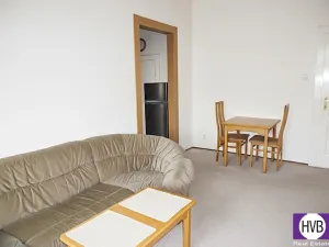 Pronájem bytu 2+kk, Praha, U křížku, 45 m2