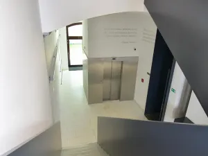 Prodej atypického bytu, Praha - Karlín, Šaldova, 194 m2