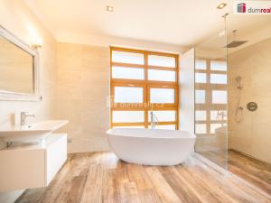 Prodej rodinného domu, Planá nad Lužnicí, Soukenická, 228 m2