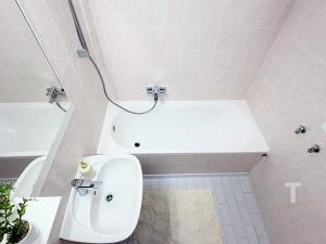 Pronájem bytu 1+1, Boskovice, Na Vyhlídce, 39 m2