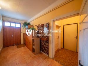 Prodej rodinného domu, Hluboké, 107 m2