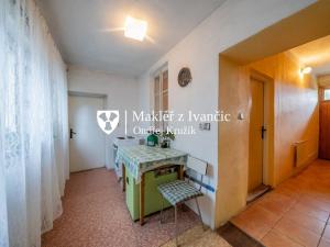 Prodej rodinného domu, Hluboké, 107 m2