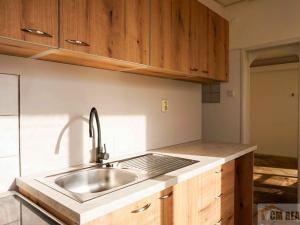 Prodej bytu 2+1, Přerov - Přerov VIII-Henčlov, Výmyslov, 48 m2