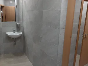 Pronájem kanceláře, Brno, Heršpická, 700 m2