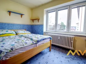 Pronájem bytu 2+1, Hradec Králové, Na Střezině, 55 m2