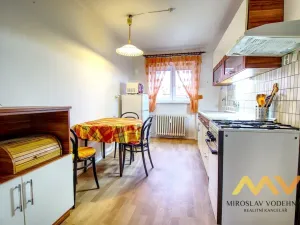 Pronájem bytu 2+1, Hradec Králové, Na Střezině, 55 m2