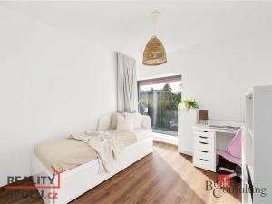 Prodej rodinného domu, Velké Popovice, U Školky, 190 m2