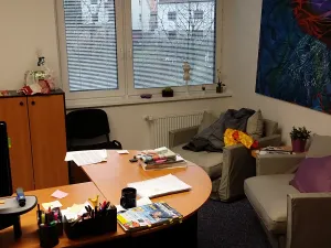 Pronájem kanceláře, Praha - Kyje, Vajgarská, 216 m2