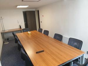 Pronájem kanceláře, Praha - Kyje, Vajgarská, 216 m2