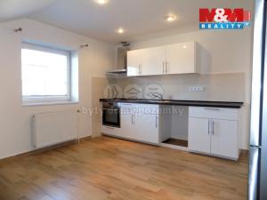 Pronájem bytu 3+1, Beroun - Beroun-Závodí, Na Cibulce, 84 m2