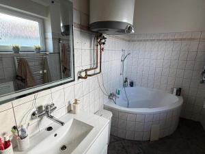 Prodej rodinného domu, Modlany - Věšťany, 268 m2