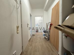 Pronájem bytu 2+1, Hrádek, 1. máje, 56 m2