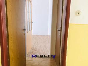 Pronájem bytu 1+kk, Podbořany, Husova, 24 m2