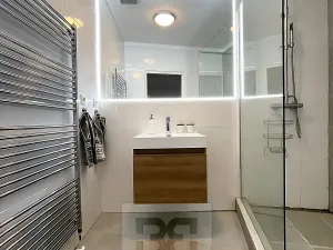 Pronájem bytu 2+kk, Praha - Holešovice, Umělecká, 58 m2