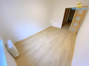 Pronájem bytu 2+kk, Praha - Smíchov, U Demartinky, 49 m2