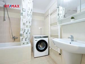 Pronájem bytu 2+kk, Plzeň, Na Chmelnicích, 54 m2