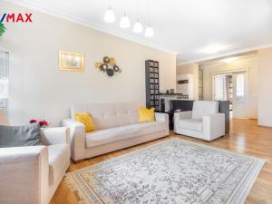 Pronájem bytu 3+kk, Karlovy Vary, Moskevská, 75 m2