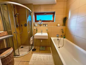 Prodej bytu 2+kk, Praha - Záběhlice, Nad Meandry, 52 m2