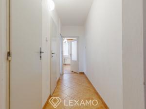 Prodej bytu 3+1, Moravský Krumlov, Sídliště, 59 m2