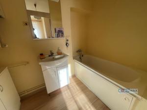 Pronájem bytu 1+1, Břeclav, Riegrova, 45 m2