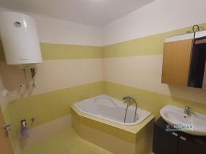 Pronájem bytu 2+kk, Břeclav, Kpt. Jaroše, 75 m2