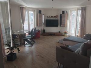 Pronájem bytu 2+kk, Břeclav, Kpt. Jaroše, 72 m2