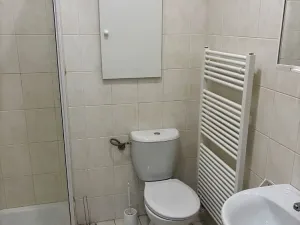 Prodej bytu 1+kk, Roztoky, Felklova, 37 m2