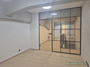 Pronájem bytu 3+kk, Praha - Vysočany, Kolbenova, 66 m2