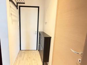 Pronájem bytu 2+kk, Praha - Nusle, Mečislavova, 50 m2