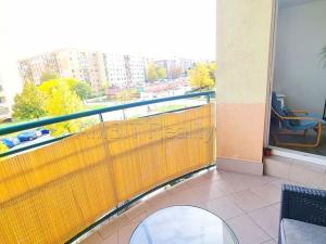 Pronájem bytu 2+kk, Praha - Hlubočepy, Voskovcova, 42 m2