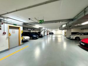 Prodej garážového stání, Praha - Hostivař, Rižská, 12 m2