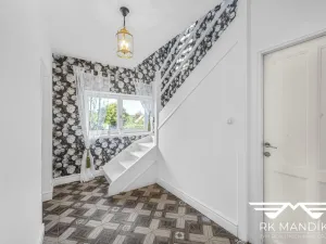 Prodej rodinného domu, Mníšek pod Brdy, U nádraží, 164 m2