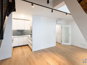 Pronájem bytu 2+kk, Praha - Jinonice, Řeporyjská, 57 m2