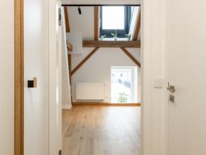 Pronájem bytu 2+kk, Praha - Jinonice, Řeporyjská, 57 m2