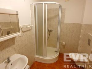 Pronájem bytu 1+kk, Vrchlabí, Českých bratří, 32 m2