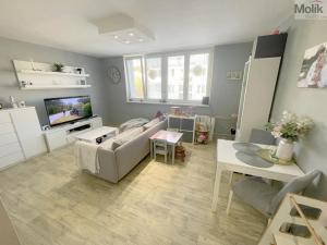 Prodej bytu 4+1, Meziboří, Okružní, 70 m2