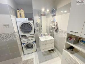 Prodej bytu 4+1, Meziboří, Okružní, 70 m2