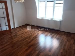 Pronájem bytu 2+1, Děčín - Děčín I-Děčín, Křížová, 80 m2