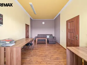 Prodej vícegeneračního domu, Skorošice, 1220 m2