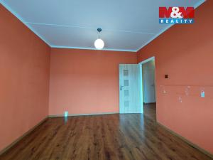 Pronájem bytu 3+1, Klášterec nad Ohří - Miřetice u Klášterce nad Ohří, Luční, 71 m2