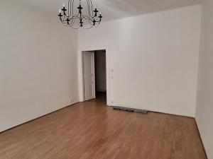 Pronájem kanceláře, Praha, Na bělidle, 55 m2