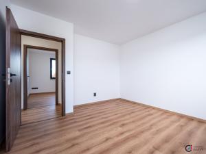 Prodej rodinného domu, Mcely, 107 m2