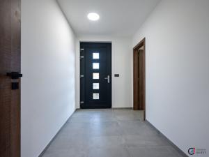 Prodej rodinného domu, Mcely, 107 m2