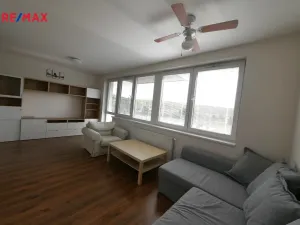 Pronájem bytu 1+kk, Praha - Hostavice, U Hostavického potoka, 43 m2