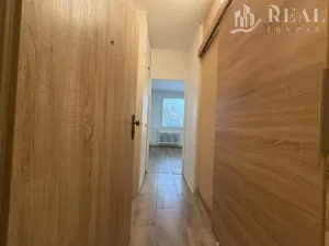 Pronájem bytu 1+1, Chomutov, Březenecká, 38 m2