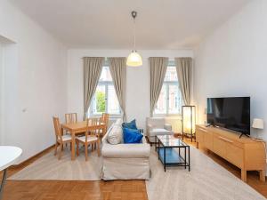 Pronájem bytu 3+kk, Praha - Smíchov, Zborovská, 76 m2