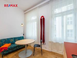 Pronájem bytu 1+kk, Praha - Josefov, Žatecká, 27 m2