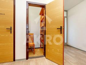 Prodej bytu 2+kk, Praha - Černý Most, Generála Janouška, 45 m2