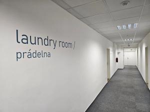 Pronájem bytu 1+1, Praha - Jinonice, Peroutkova, 30 m2